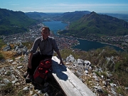 37 In basso Lecco e il suo lago...